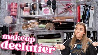 VLOGMAS DAY 8: *decluttering* my makeup collection  2024