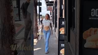 Street Fashion Style Wearing Jeans #streetstyle #fashion