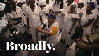 Meet the Vodou Priestess Summoning Healing Spirits in Post-Earthquake Haiti