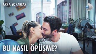 Öpüştüler mi, öpüşmediler mi? | Arka Sokaklar 648. Bölüm