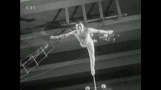 Evelyn & Andre -  aerial act - 1966