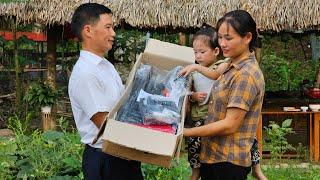 Husband gives wife a dish rack - Wife cooks boiled chicken and mixed noodles to treat husband