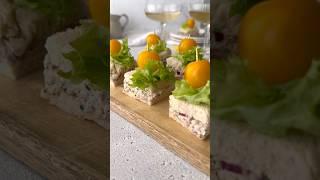 Mini tuna sandwiches: the perfect party snack #tuna #sandwich #appetizer