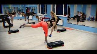 Групповая тренировка с Юлей Петреченко Fitclub "Sky Hall"