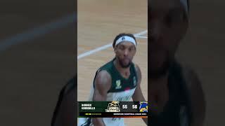 Still can't get enough of this dunk exchange between Qualls & Pandu in one sequence!‍