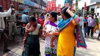 CPI (ML) ND leaders arrest on Rohith issue