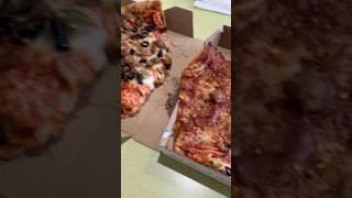WHAT HAPPENED TO MAD PIZZA BRUH?!?! / CUTTING PIZZA IN 4THS AND NOT 8THS  (03/24/25)