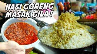 MIRIP NASI GILA CUMAN DI GORENG MENGGUNUNG BEGINI DI JAKARTA!