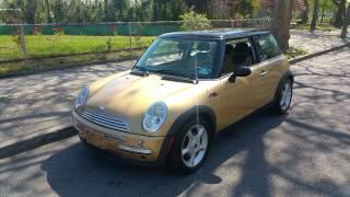 2004 mini cooper with only 23,000 miles and navigation!