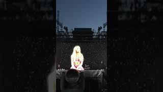 Sabrina Carpenter covering "Dancing Queen" by ABBA | The Eras Tour Argentina  (Night 2)