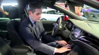 New Astra I Accessories - Air Wellness & Mobile Phone Holder I Opel
