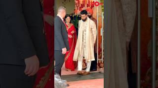 Vicky Kaushal WAITS for Katrina Kaif & then they enter together at Anant-Radhika's wedding #shorts