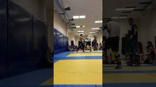 Фарзин не жалеет своих даже #mma #мма #bjj #sports #ufc #бокс #wrestling #boxing #muaythai #kickboxi
