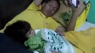 Tertidur kakak lagi nemenin cila # cila avriz