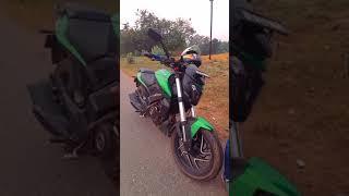 Dominar 400 Vs  MT15
