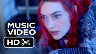 Eternal Sunshine Of The Spotless Mind - "Light & Day" Music Video (2004)