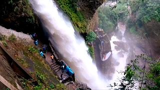 El Pailon del Diablo en Ecuador