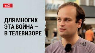 Легко представить, как вычеркивают мою специальность и вписывают: "водитель танка" |Евгений Каменев