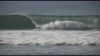 Storm Surf Shop Video-Peter Devries surfing Keramas