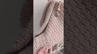 Crochet Baby Blanket Tutorial - #crochet #babyblanket #babyblanketcrochet
