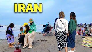 Street Food in North of Iran l Motel Ghoo Walking Beside Caspian Sea