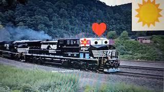 Norfolk southern AC44C6M #4063 is very pretty and Beautiful!