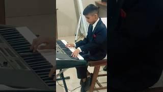 Aye mere watan ke logo #divyanshu #short #piano #patriots #latamangeshkar #ayemerepyarewatan