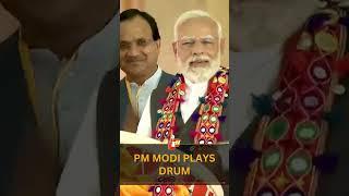 PM Modi Plays Drums At An Event In Karnataka's Kalaburagi | OTV News English