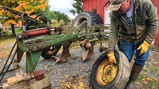 John Deere...On THIS Farm?