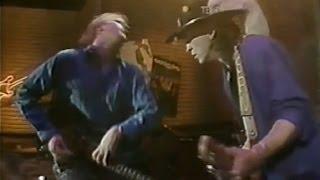 Stevie Ray Vaughan & Jeff Healey - 'Look At Little Sister'