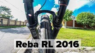 RockShox Reba RL Solo Air 100mm in action