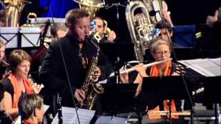 Pilgrim-Concerto for Alto-Sax and Windband by Thomas Doss