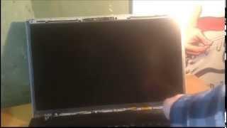 How to Replace Laptop Screen : Samsung NP305V5A-A0CUS