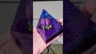 Epoxy resin  pyramid #shorts