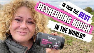 Groomi Deshedding Brush Review: Best for Horses, Dogs and Cats.