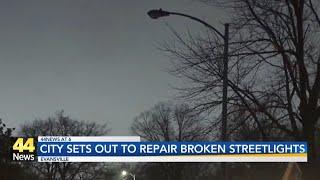 City Engineers aim to repair broken streetlights in Evansville