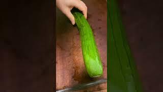 Chop the loofah. Good knives help to cut