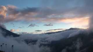 El Volcan Tungurahua  en erupcion