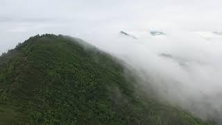 #Футаж полет над горами в тумане ◄4K•HD► #Footage flying over mountains in fog