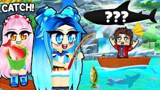 WE WENT FISHING IN ROBLOX! YOU WON'T BELIEVE WHAT WE CAUGHT!?