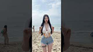 On the beach | Tiktok zzeong i2