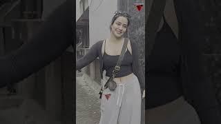 Neha Sharma Spotted In Santacruz – Casual Look Outside Clinic 