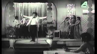 Tos Tos Tos Tos Angurer Ros | Bengali Movie Song | Hotel Snow Fox