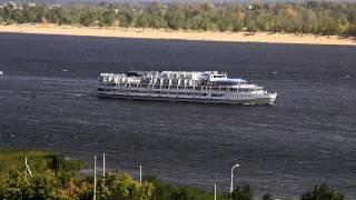 Пассажирский теплоход "Святая Русь". River ship "Holy Russia".