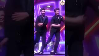 Shahrukh Khan and Vicky Kaushal Khatarnak Dence // #shahrukh_khan #10millionviews #shortsfeed #Dence