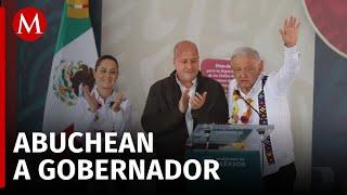 Abuchean al gobernador de Jalisco durante el evento de AMLO y Claudia Sheinbaum