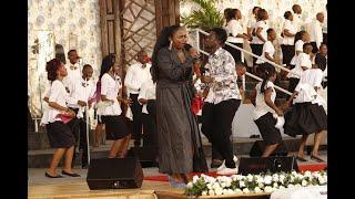 Praising the Kenyan way featuring Mercy Masika, Godwill Babete, Faith Ngunze and The JCC CHOIR