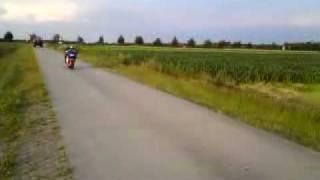 Honda CBR 600 F4 acceleration sound