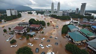 Malaysia sank 3 meters today! Houses and vehicles washed away in Sarawak