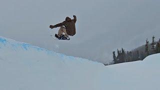 First time getting air on a halfpipe! #keystone #snowboarding